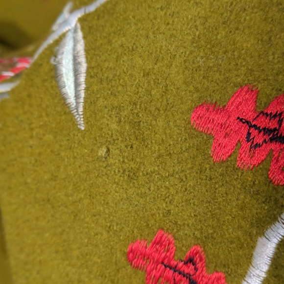 Vintage Wool Blend Embroidered Coat Large Terry K Floral Green Red - Picture 14 of 16